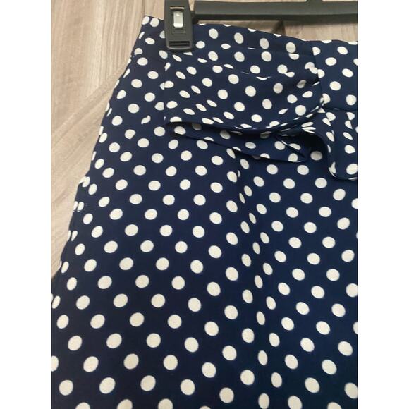 Lauren Conrad exclusive for Disney polk a dot bow shorts small - Picture 2 of 7